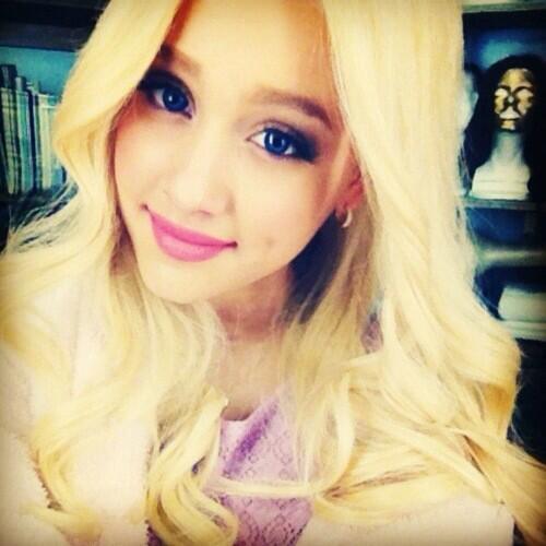 ¢ªt (@amcatvalentine) on Twitter photo 