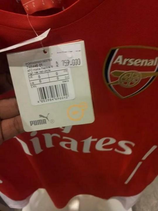 Arsenal dihargai Rp 759.000 rupiah loh 