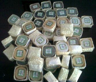 Yuk Cek temen gue Jual sabun batang Herbal berkhasiat banyak dll Cuma 25k Minat ? Buruan Cek => @PutriNaraaa