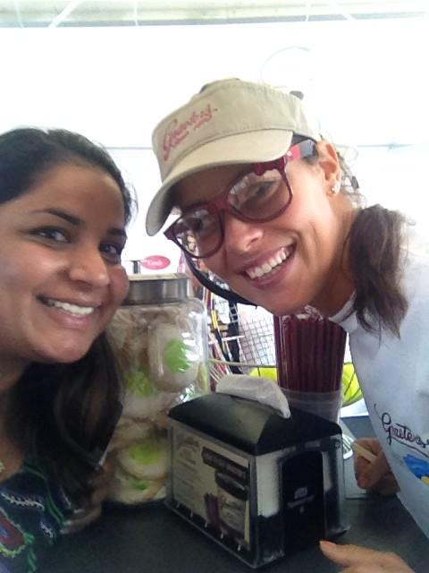 mistryxmistry's tweet photo. Thanks for the free ice cream @AnaIvanovic! #cincytennis #graeters #hellokittyswag http://t.co/shNiHroPa9