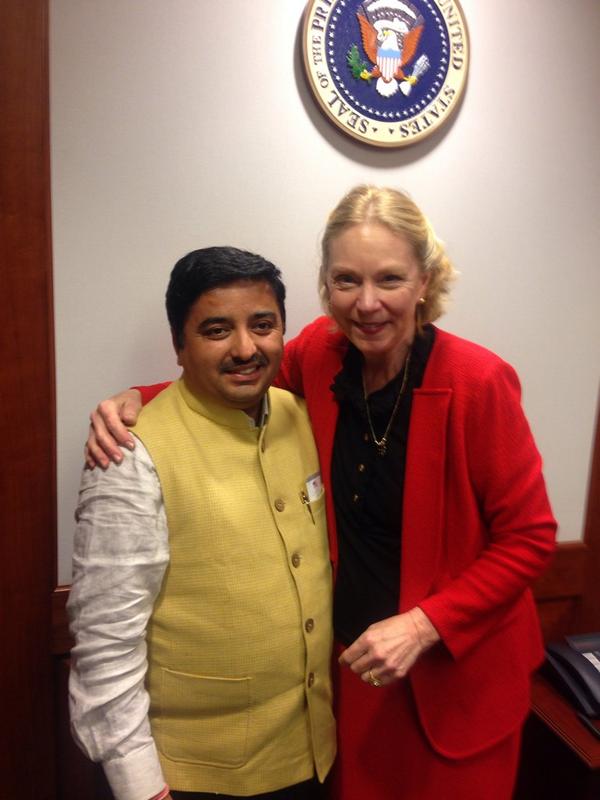 pradipsinhbjp's tweet photo. Thank you America http://t.co/9Z5w8apNCx