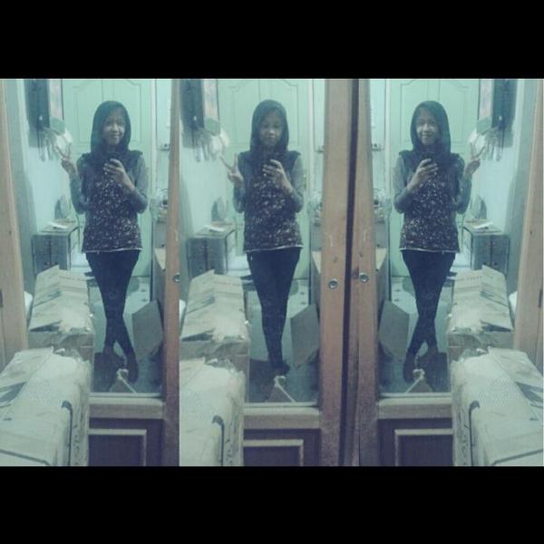 Utheeeee's tweet photo. Selamat siang http://t.co/l9Jb7WWuKJ