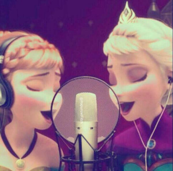 jeha_anais's tweet image. Sing along sister..