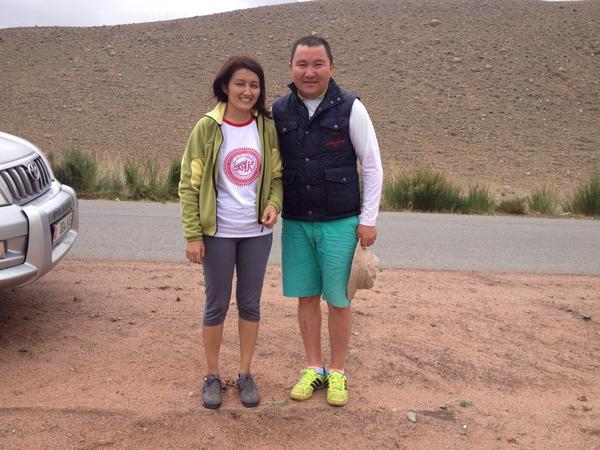 celanetwork's tweet photo. Organizer of the @IKGrandprix bikerace - KG CELA member @ntoichubaev and bikerace participant @Olvira #velo #sports http://t.co/5KeBg4HUTD