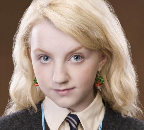 Happy 23rd Birthday, Evanna Lynch ( She played Luna Lovegood in Harry Potter. 