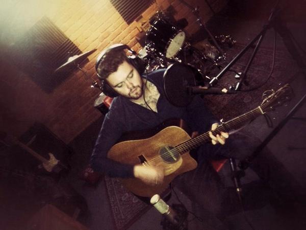 Yesterday i recorded all the tracks for my upcoming solo album <a href="/SoundHub/">SoundHub</a> keep you eyes and ears active for news.