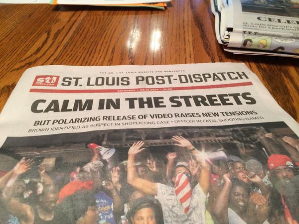 alimat5's tweet image. "Calm in the Streets" Looting and rioting is what calm people do? #stlouisriots #stlpostdispatch
