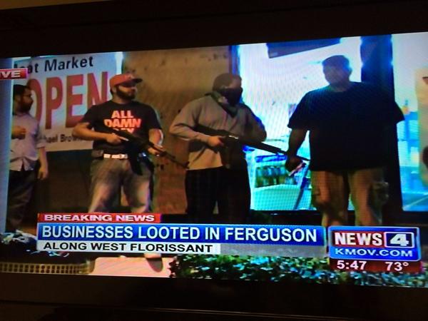 realRobEtherton's tweet image. What #Furguson needs is a #Batman. Problem solved, you're welcome! 😄 #FergusonMissouri #fergusonMO