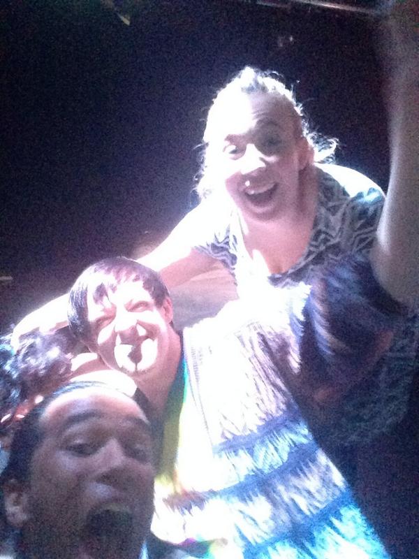 DeadFreshFringe's tweet image. Once again a live selfie from #DeadFresh!