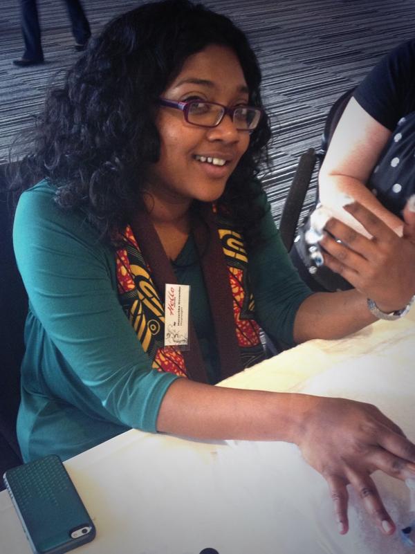 bee_spinner's tweet photo. When your phone matches your outfit... You know you're cool @MzansiGirl #HelloBloggers http://t.co/iFwN2f9vuQ