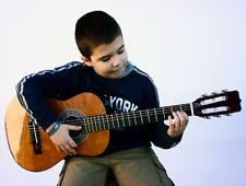 MoerInstruments's tweet image. Starten met #gitaar aan de #muziekacademie was nog nooit zo aanlokkelijk! Pakketdeals! vandemoer.be/nl/in-de-kijke…