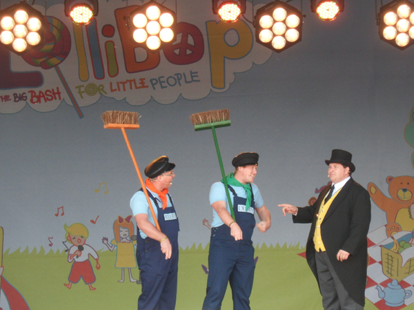 ThomasFriendsUK's tweet photo. Have you seen Rusty &amp; Dusty @lollibopuk? Post your pictures to be in with a chance to win prizes #LolliBop #ThomasSSF http://t.co/D4xg3CEMOh