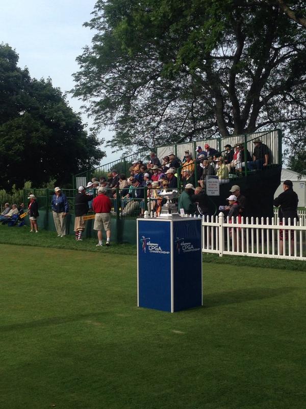 wegmanslpga's tweet photo. 9:30 and the first tee bleacher is already packed! #roclovesgolf #championshiptrophy http://t.co/3Fiw6WZfB6