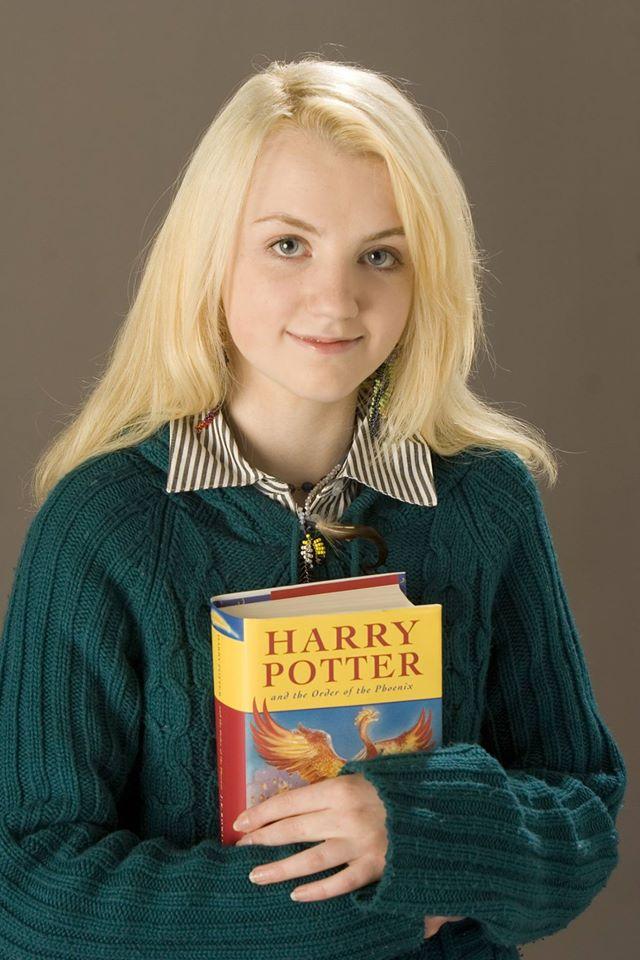 "Happy birthday, Evanna Lynch! We cant imagine a more perfect Luna or a more passionate fan than you!" 