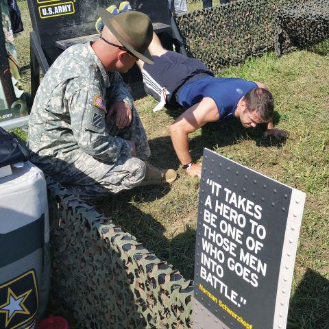 GoArmy's tweet photo. "It takes a hero ..." at the Army Fitness Challenge, .@ToughMudder Pittsburgh/Ohio. #ArmyTM #warriorethos http://t.co/erXI4ZMEXc