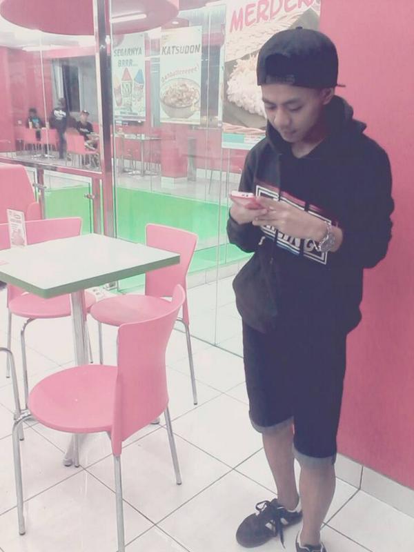 Mr Achil (@achiltamfans) on Twitter photo 