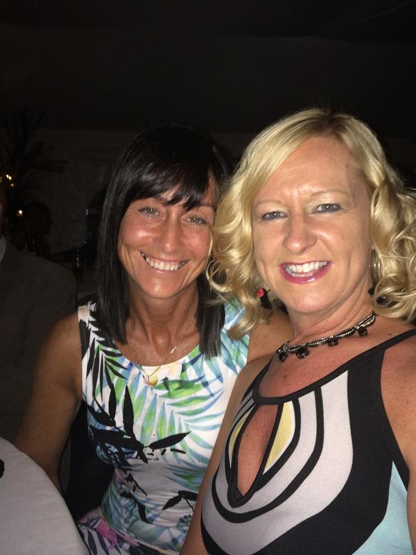 JeanStephens66's tweet image. #Bestmate #class78 brill night @CancerResearch