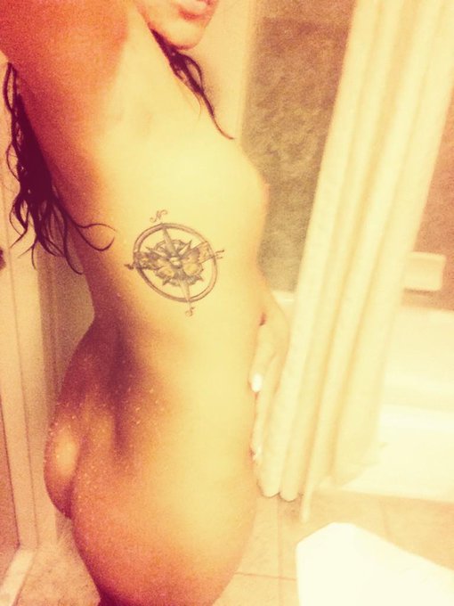 Shower time! http://t.co/CndO4xIPyp<a href="/tag/moxxyminx"class="tags"><span>#moxxyminx</span></a>