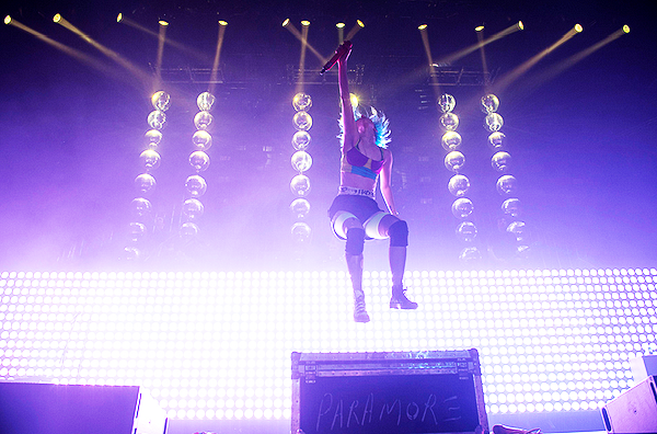 Stunning photo of Hayley Williams on the #MONUMENTOUR taken by Rick Egan!