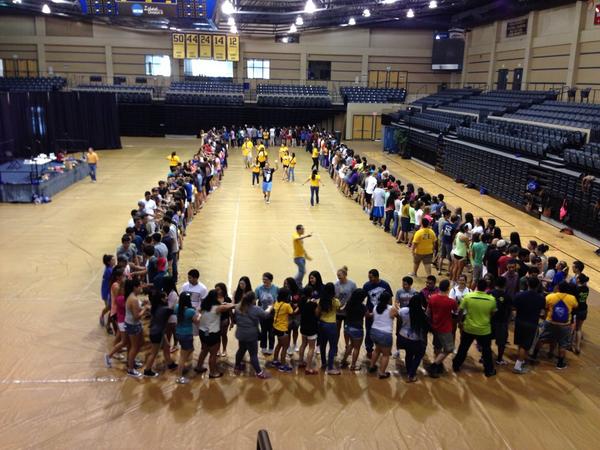 StMarysStuLife's tweet photo. Class of 2018 meeting each other all together for the first time. #zaragoza #rattlerdays #StMU18 http://t.co/qfxORD2NnS