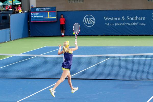 UlaFan's tweet photo. Photos from Ula's #CincyTennis match vs Knapp by @osuwisko Part 1 http://t.co/p7dTD1zui6