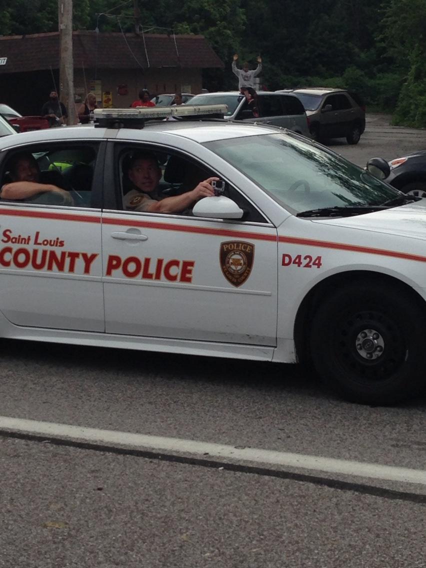 BvLvpB-CQAAu0BR.jpg:large