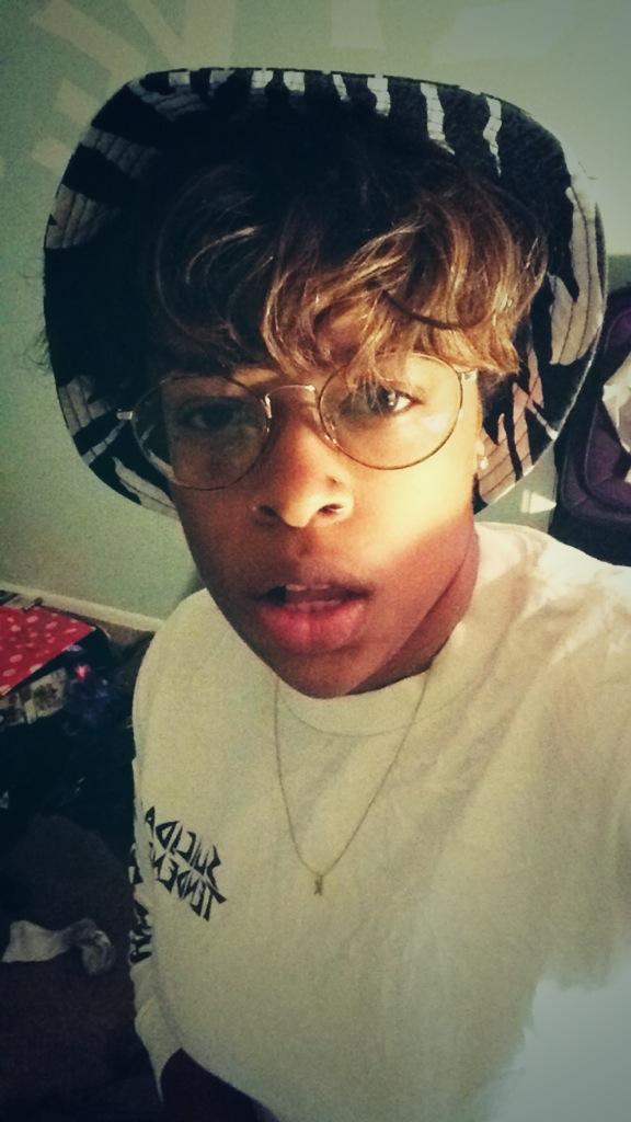 KekeMonsterr's tweet photo. #FadeKeke I'm so #fadeable http://t.co/BwmR67ftkY