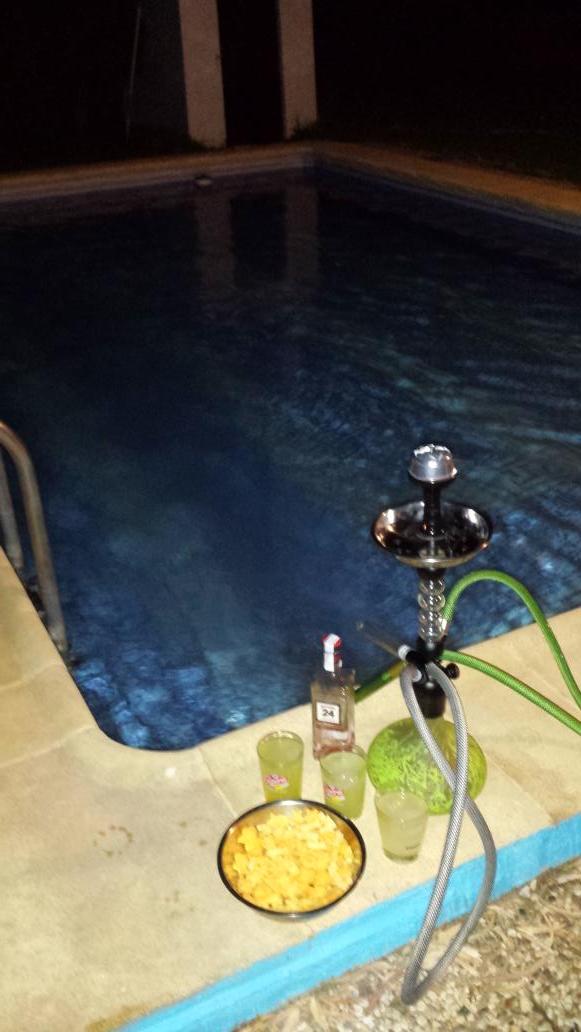 Adryrooster's tweet photo. De compadreo @JairoDiaz89 @AdrianMch93 http://t.co/W8yetMJJ7Z