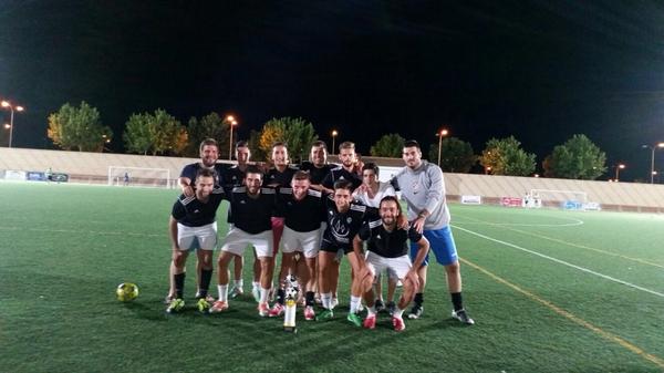 amorales3c's tweet photo. Volvimos a hacerlo, volvimos a ser los mejores.

E
N
O
R
M
E
S http://t.co/S1Z4mZUkHh