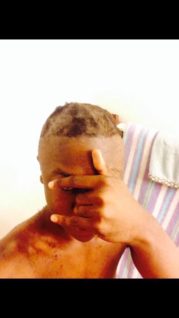 ThoseMemesDank's tweet image. yeah my fade fire as shit, bouta pull all the bitches at school.