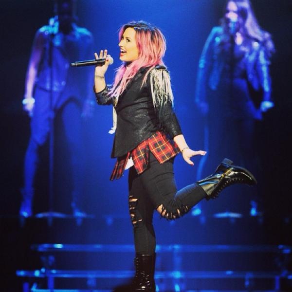 demi lovato high heels