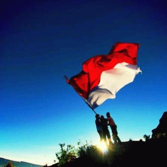erge509's tweet photo. @liputan6dotcom  
Dirgahayu Republik Indonesia..
Jayalah Bangsa-ku.. Majulah Negeri-ku..!!! 
#MerahPutihKu http://t.co/at2MpiJCSq