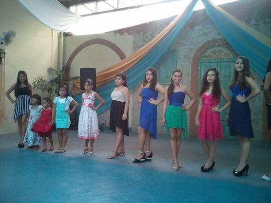 AcademyModel's tweet image. ALUMNAS DE EL CANTON PASAJE