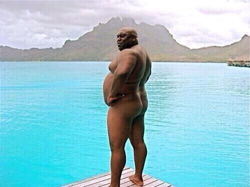 "<a href="/awkwardposts/">AwkwardPosts</a>: When youre waiting the shower for the water to warm up " <a href="/marra15/">Marchant</a> @ruanfouriegoof <a href="/13Visser/">Dirk Visser</a>