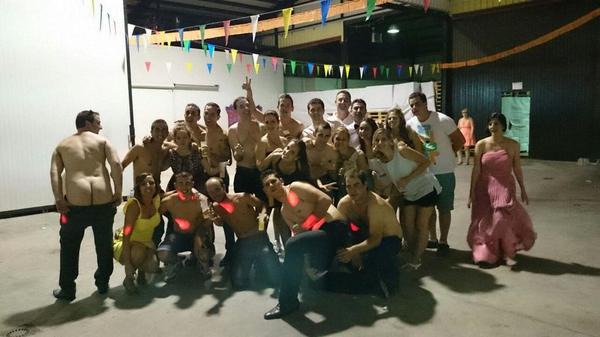 CsarC4's tweet photo. De bodorrio http://t.co/jvM6kMbg26