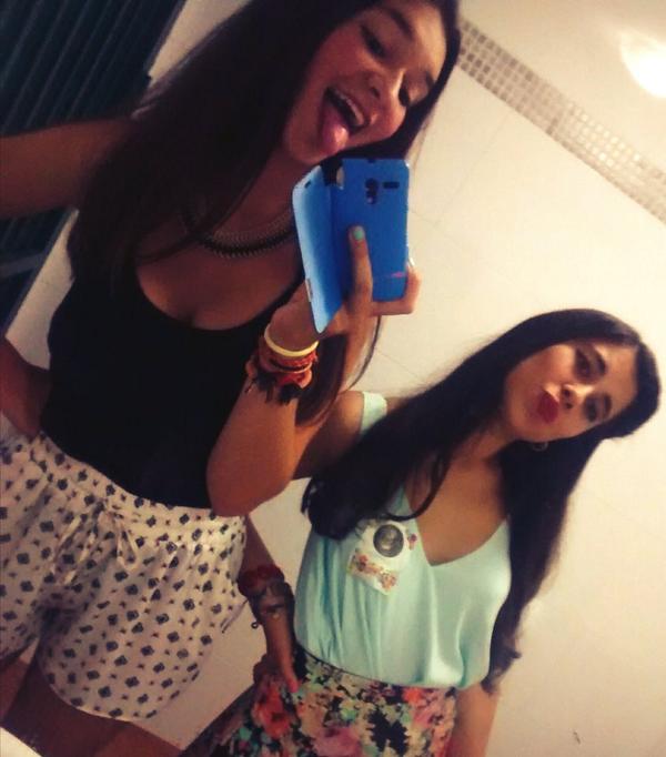Martitta98's tweet photo. Buenas nochess #punta14 ππΈ http://t.co/hYXSAkQYpg
