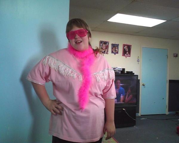 HeilSheldon's tweet image. This is @frankie_stein67 
She's so hot.