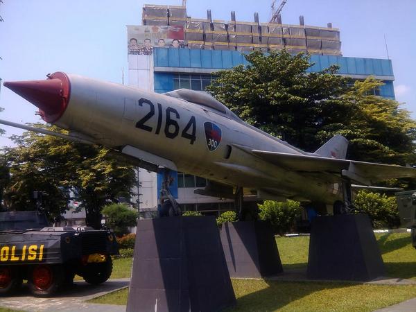 48RegBJS's tweet photo. Museum satriamandala .. http://t.co/XHAoRWzBpL