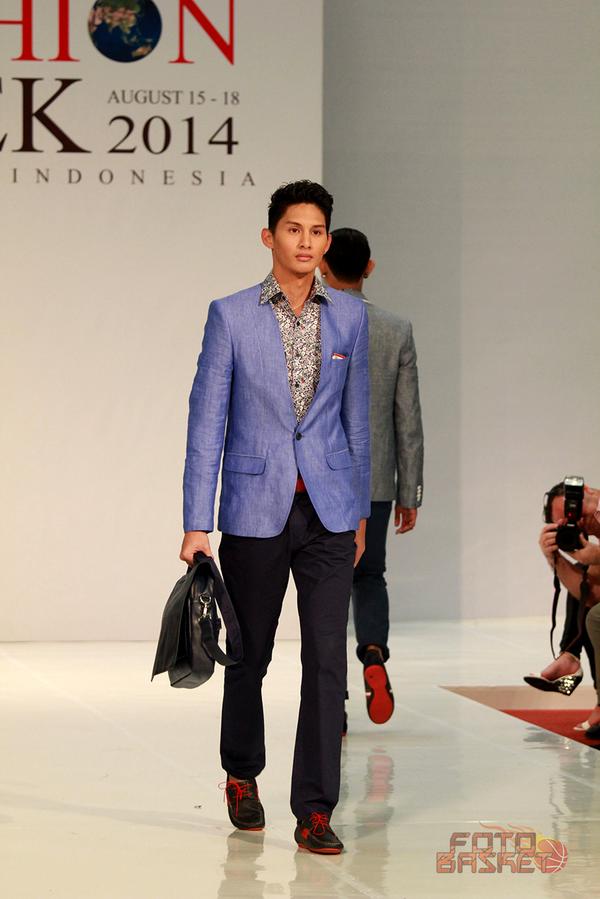 *uhuk* @Danielwenas1
#NBLOnAFW14