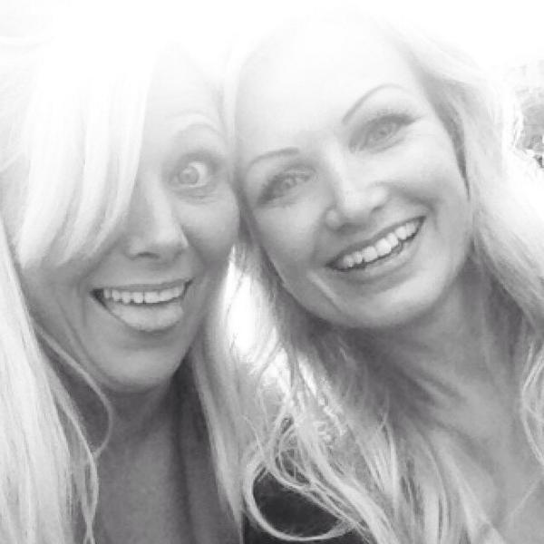 Konsert: Hanne Boel, Melissa Horn og Hellbillies😎