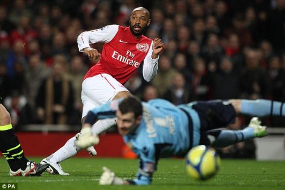Happy birthday to the one and only king, KING THIERRY HENRY. Hope he finishes his career at arsenal.  