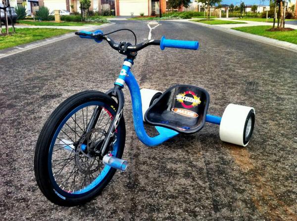 B_Miz199's tweet photo. I want one so badly!! http://t.co/r2P03DnlPJ