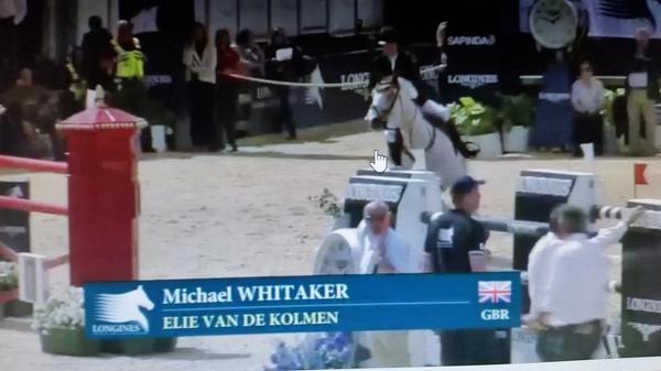 Michael whitaker wint met president nakomeling elie van de kolmen een 1.50 rubriek op LGCT Londen.
