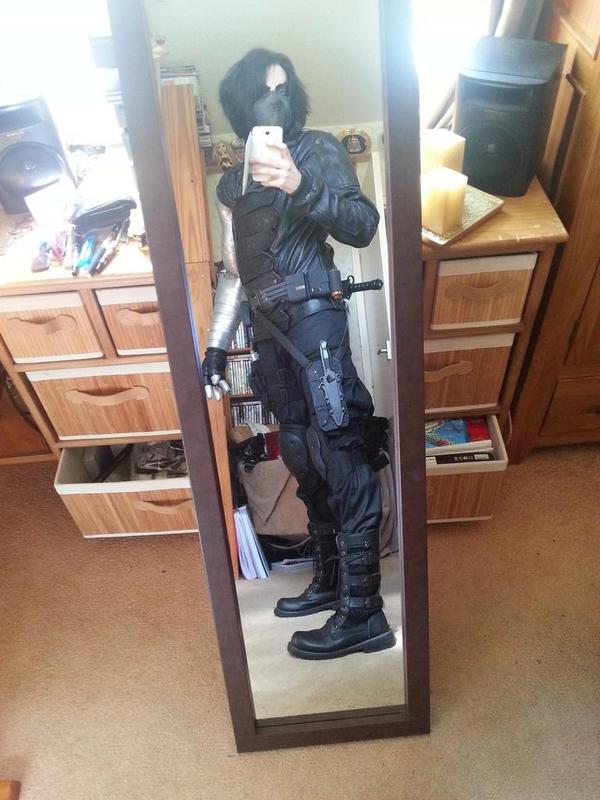 nayemonique's tweet photo. "@DemonicEssence: Winter Soldier cosplay V1 #BudgetBucky #WinterFailure http://t.co/rqrxXnKPsh" get it, girllll! #cosplayrules #twothumbsup