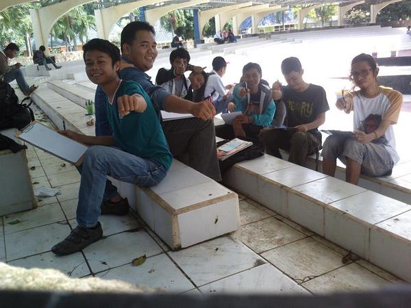 #dokumentasi teman-teman di Lampung! Mari berjejaring terus! :D via <a href="/rizky_ismail/">searcheva002</a>