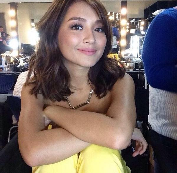 KathListaz's tweet image. “@DENISEgoOCHOA: Iv always liked her wearing yellow :) 💛💛💛 #asapsigaw...  bernardokath hair Instagram.com/p/rysL5iF4CR/”