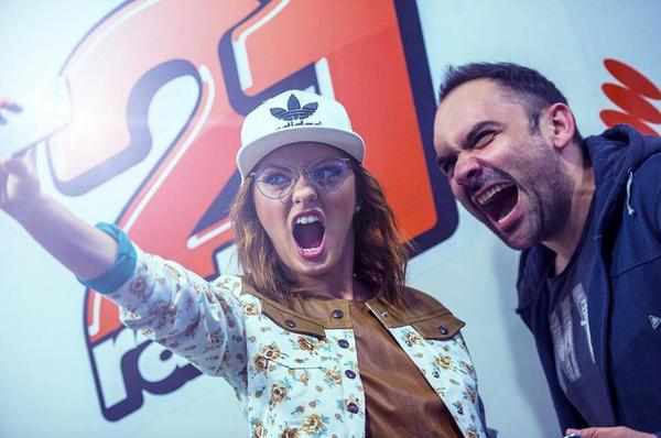 AlexandraStanR's tweet photo. with #DjAndi @radio21romania #SetMeFree http://t.co/37t9MOfPxz