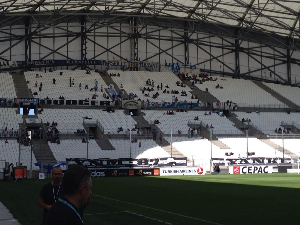 [OM - Montpellier] bien démarrer au Vélodrome {0-2} BvPTKwACcAAJYzg