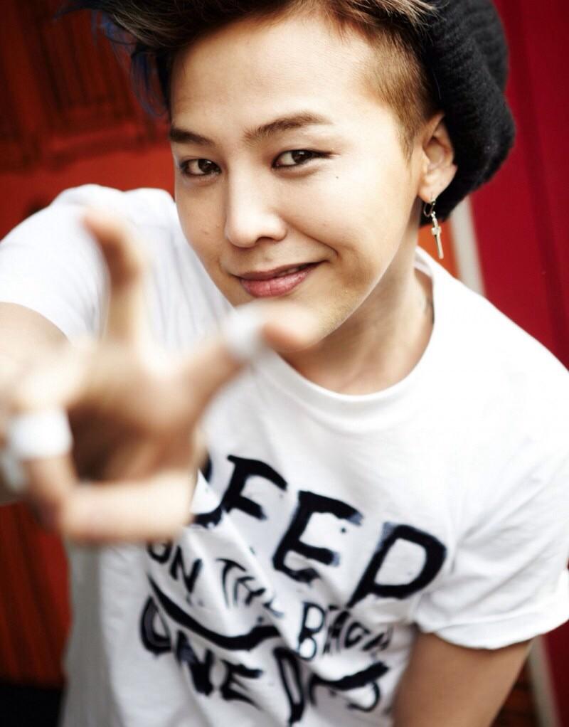 HAPPY BIRTHDAY G-DRAGON 