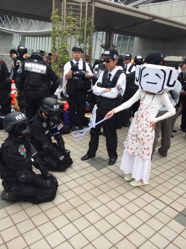 自宅警備員vsカーチャン #C86 #コミケ
